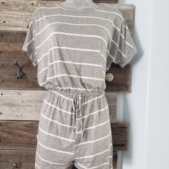 NWOT Heimish USA Comfort Stripes Romper Sizes S/L/XL/1X/2X/3X - Picture 1 of 6
